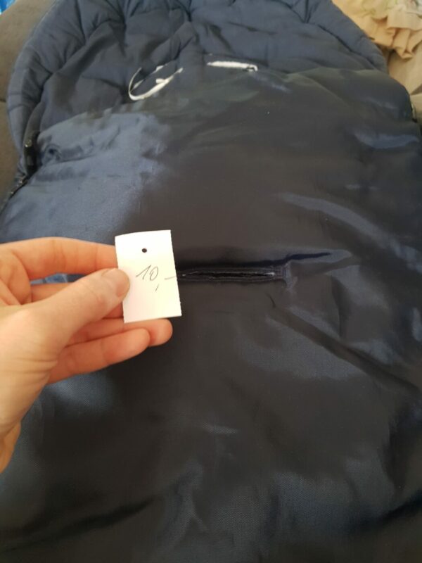 blauer Fußsack