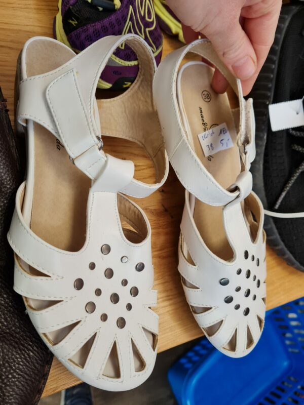 Sandalen