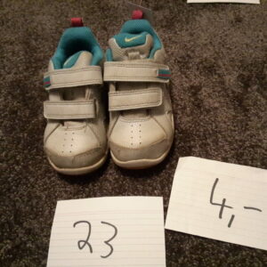 Schuhe