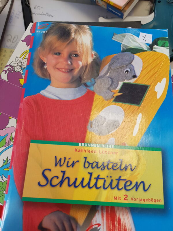 Bastelbuch Wir basteln Schultüten