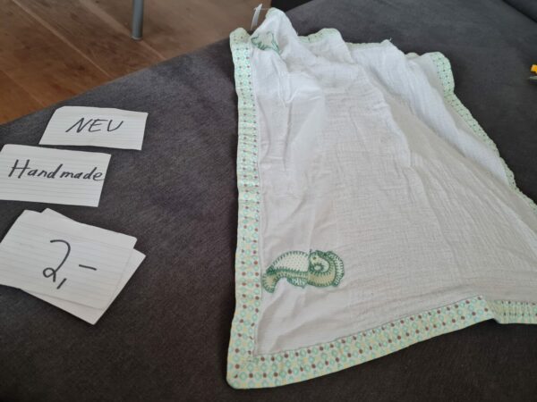 Neu Handmade Mullwindel Handbestickt