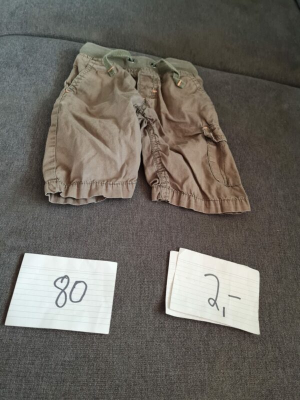 Kurze Hose 80