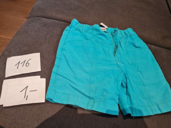 Kurze Hose 116