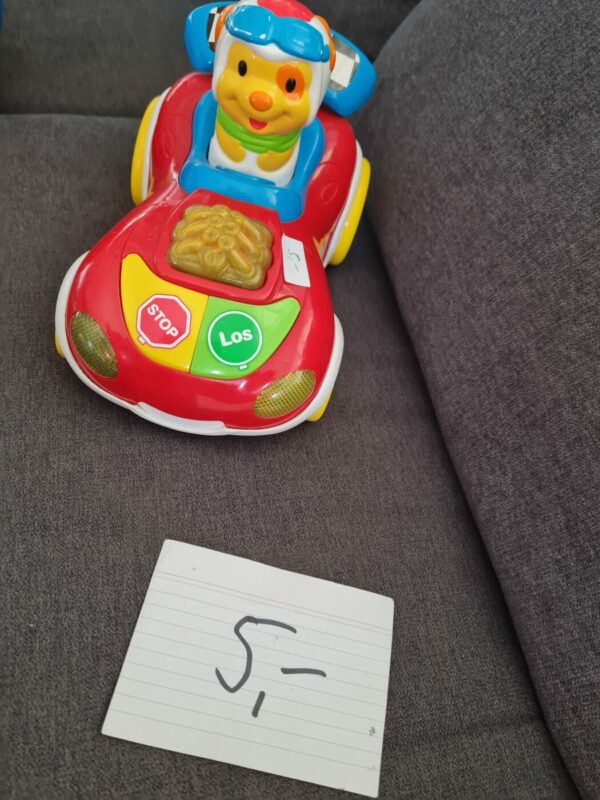 Spielauto mit Musik