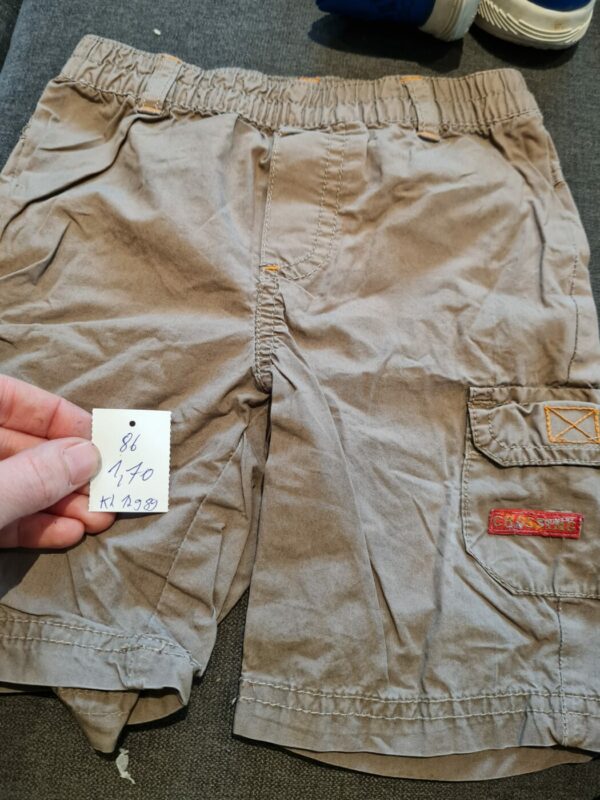 Kurze Hose 86