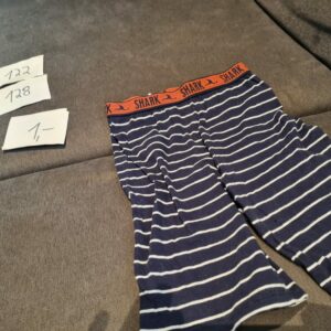 Kurze Hose 122 128