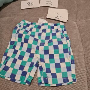 Kurze Hose 86 92