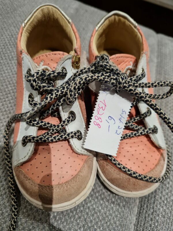 Schuhe 22