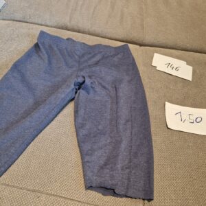 Kurze Hose 146