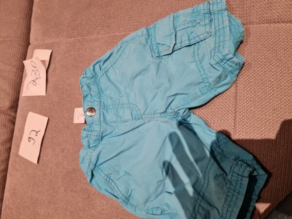 Kurze Hose 92