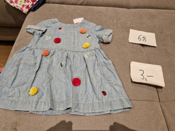 Kleid 68