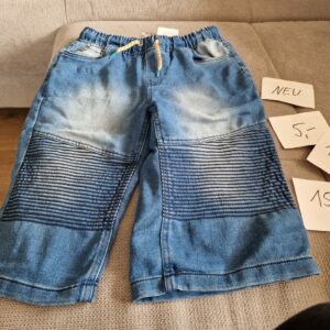 Hose kurz 152 Neu