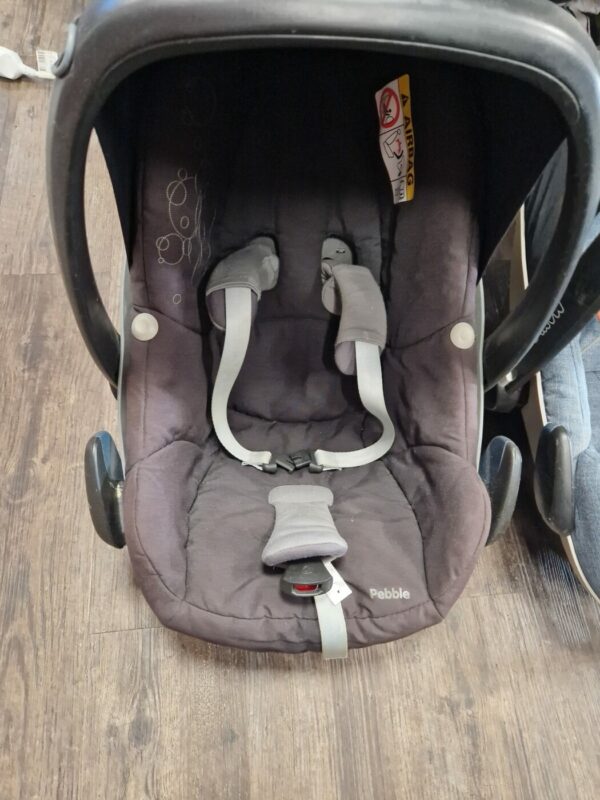 Kindersitz Babyschale Maxi Cosi Schwarz