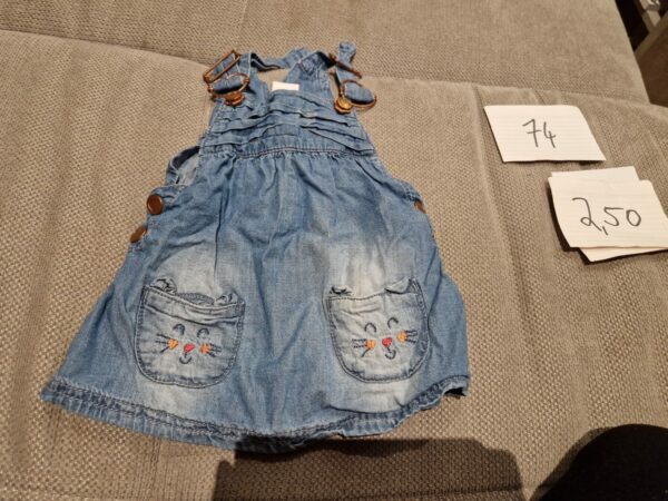 Kleid 74