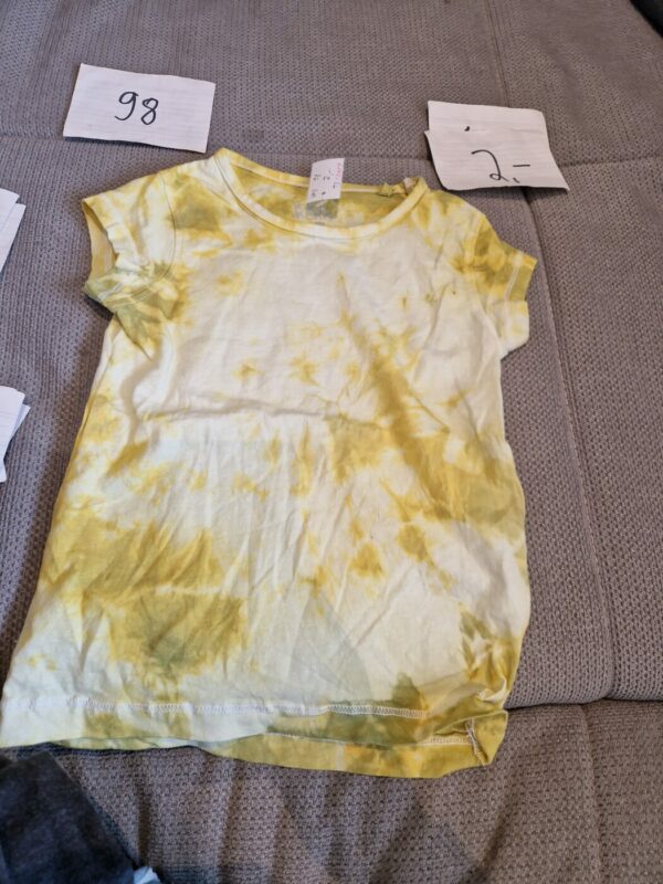 T Shirt 98 selbst gebartikt wie neu 98