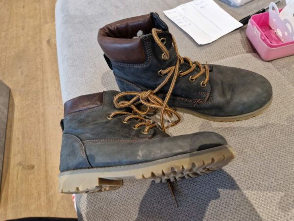 Schuhe 35