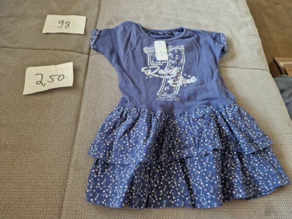 Kleid 98