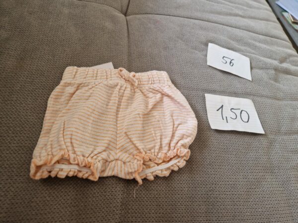 Kurze Hose 56