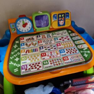 V Tech Lerncomputer mit Hocker Lernkarten