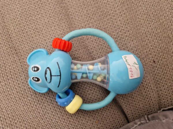 Babyspielzeug Rassel