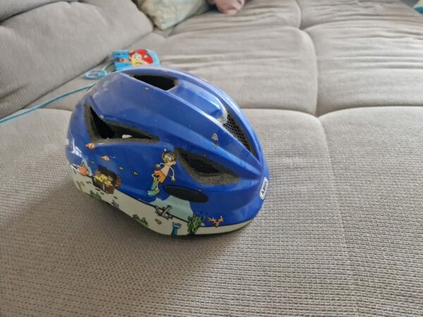 Helm ABUS 2-9 Jahre