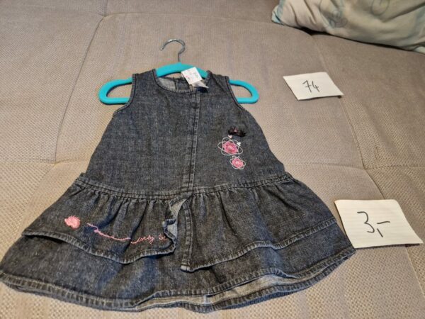 Kleid 74