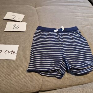 Kurze Hose 86
