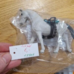 Schleich Pferd mit Sattel