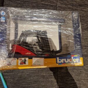 Bruder Stapler mit Palette und OVP