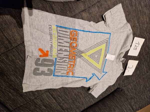 T Shirt 128