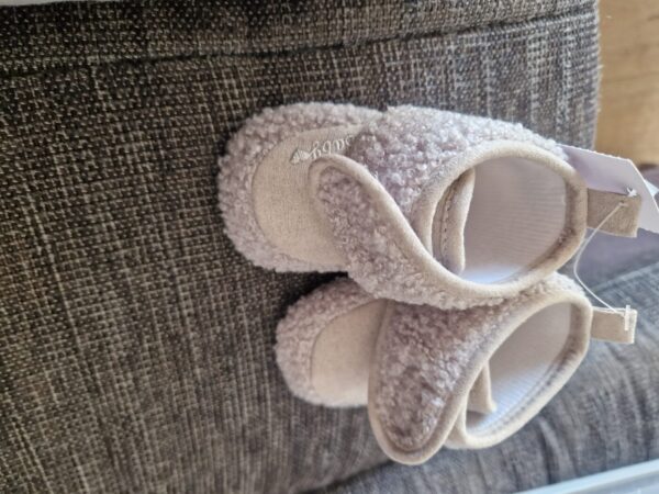 NEU Babyschuhe