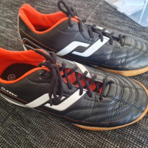 Schuhe Gr 35 Hallenschuhe Sportschuhe