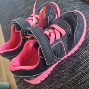 Schuhe 29