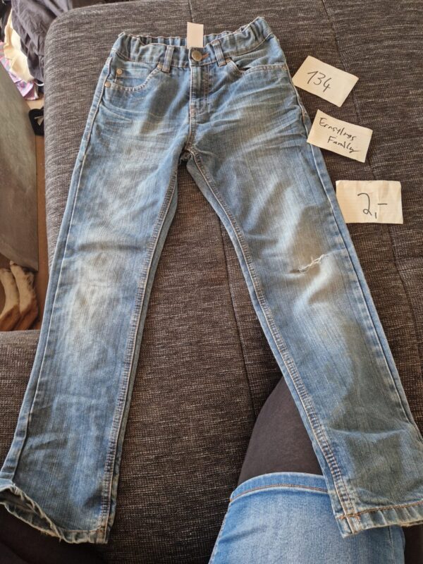 Hose lang 134 kleines Loch