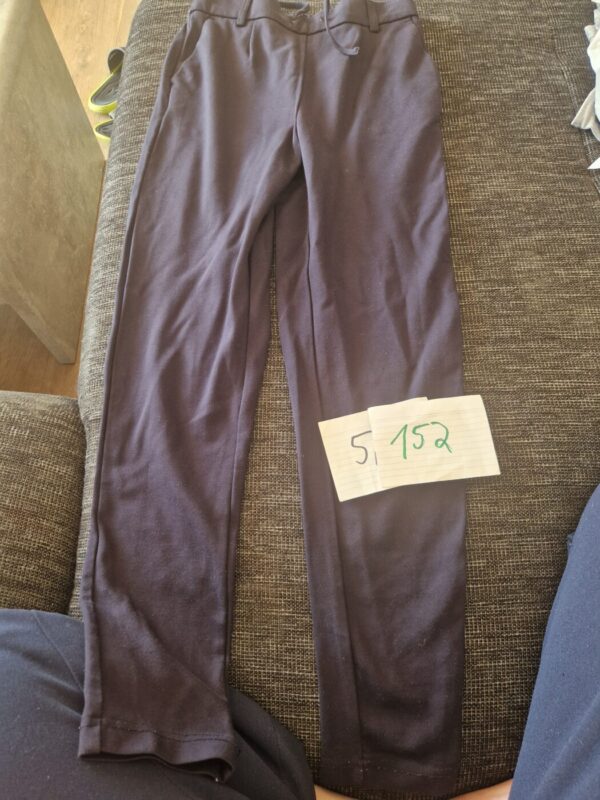 Hose lang 152