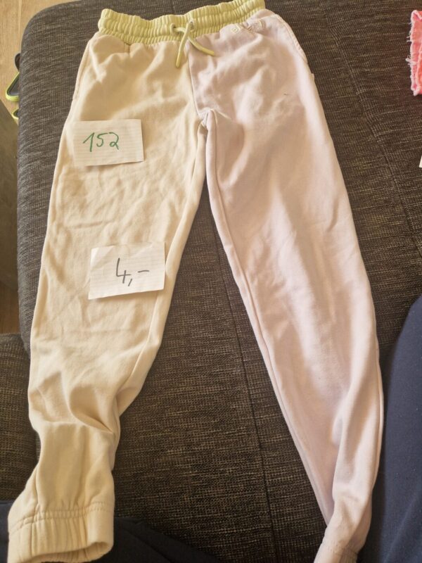 Hose lang 152