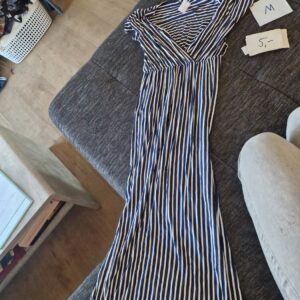 Kleid M