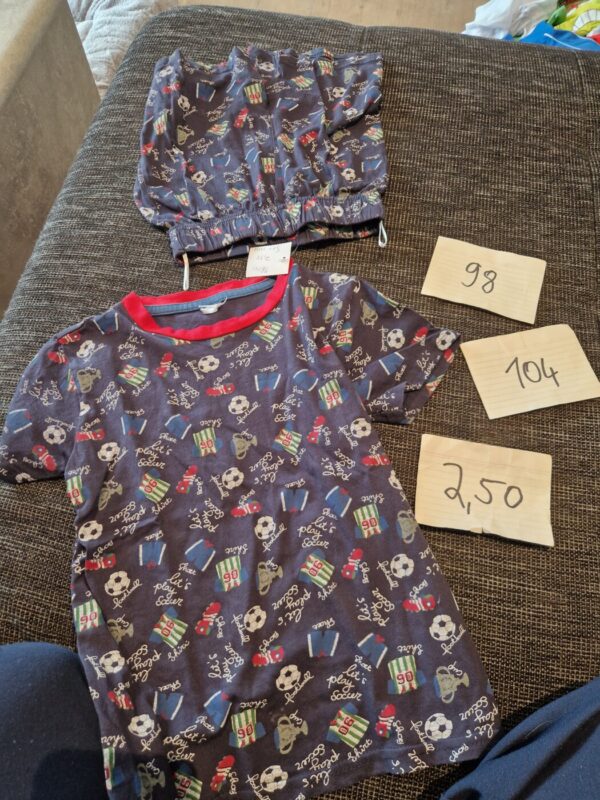 Set T Shirt & kurze Hose 98 104