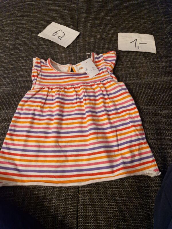 Kleid 62
