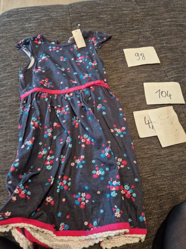 Kleid 98 104