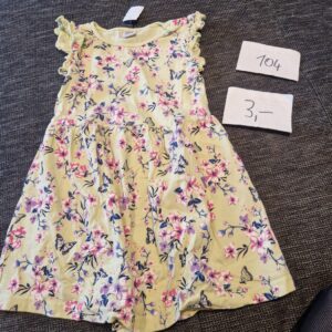Kleid 104