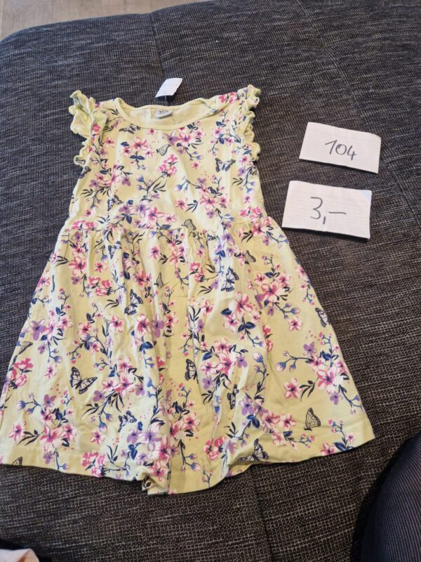 Kleid 104