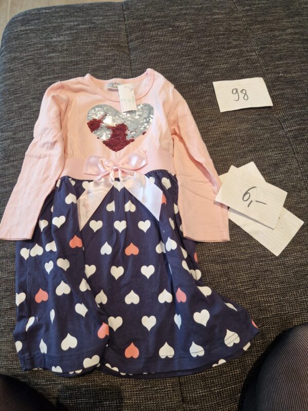 Kleid 98