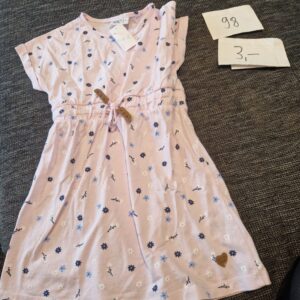 Kleid 98