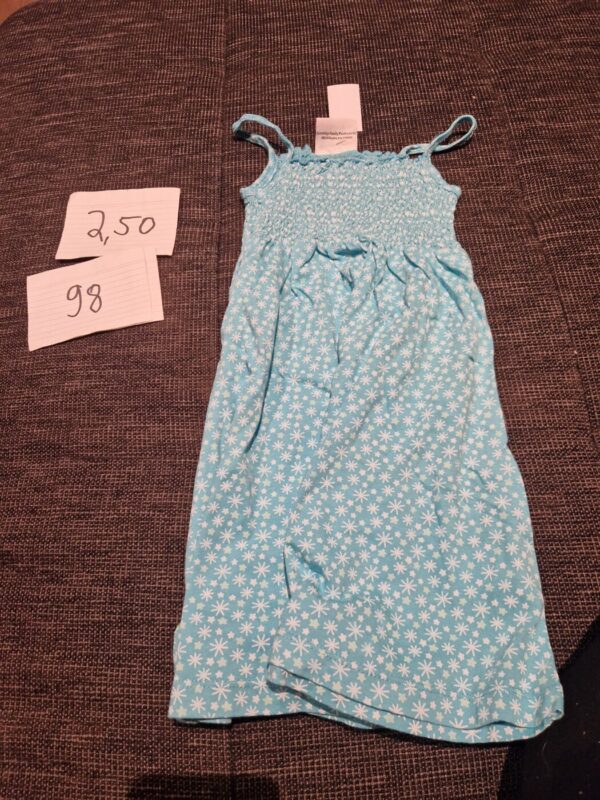 Kleid 98