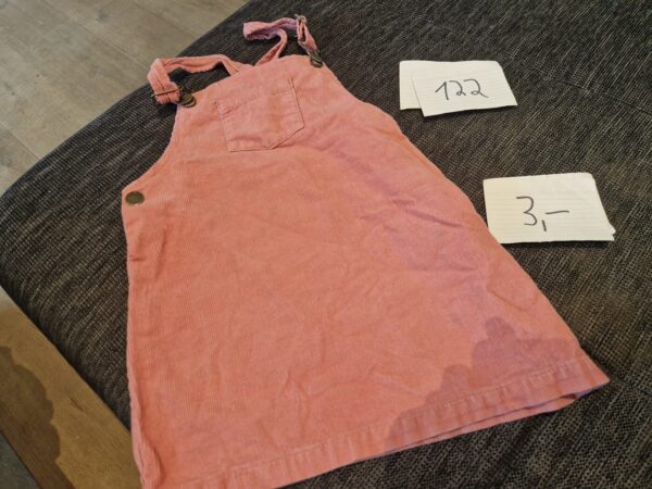 Kleid 122