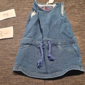 Kleid 98