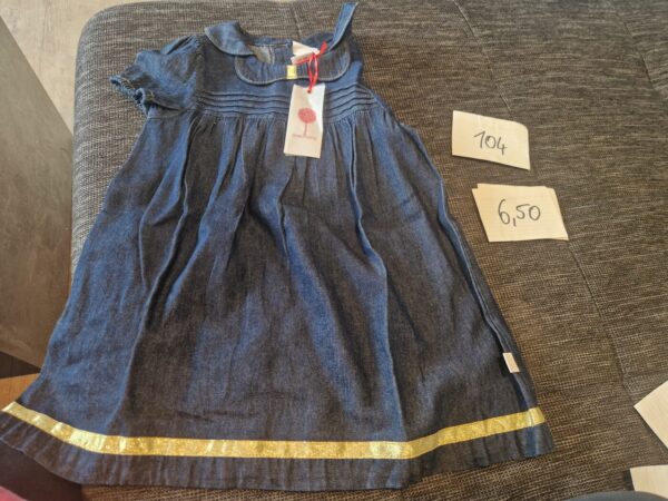 Kleid 104 Neu mit Etikett