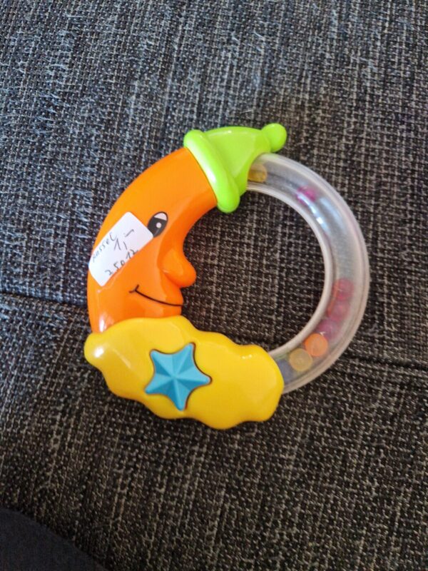 Babyspielzeug Rassel