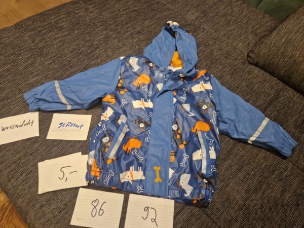 Jacke 86 92 Regenjacke gefüttert